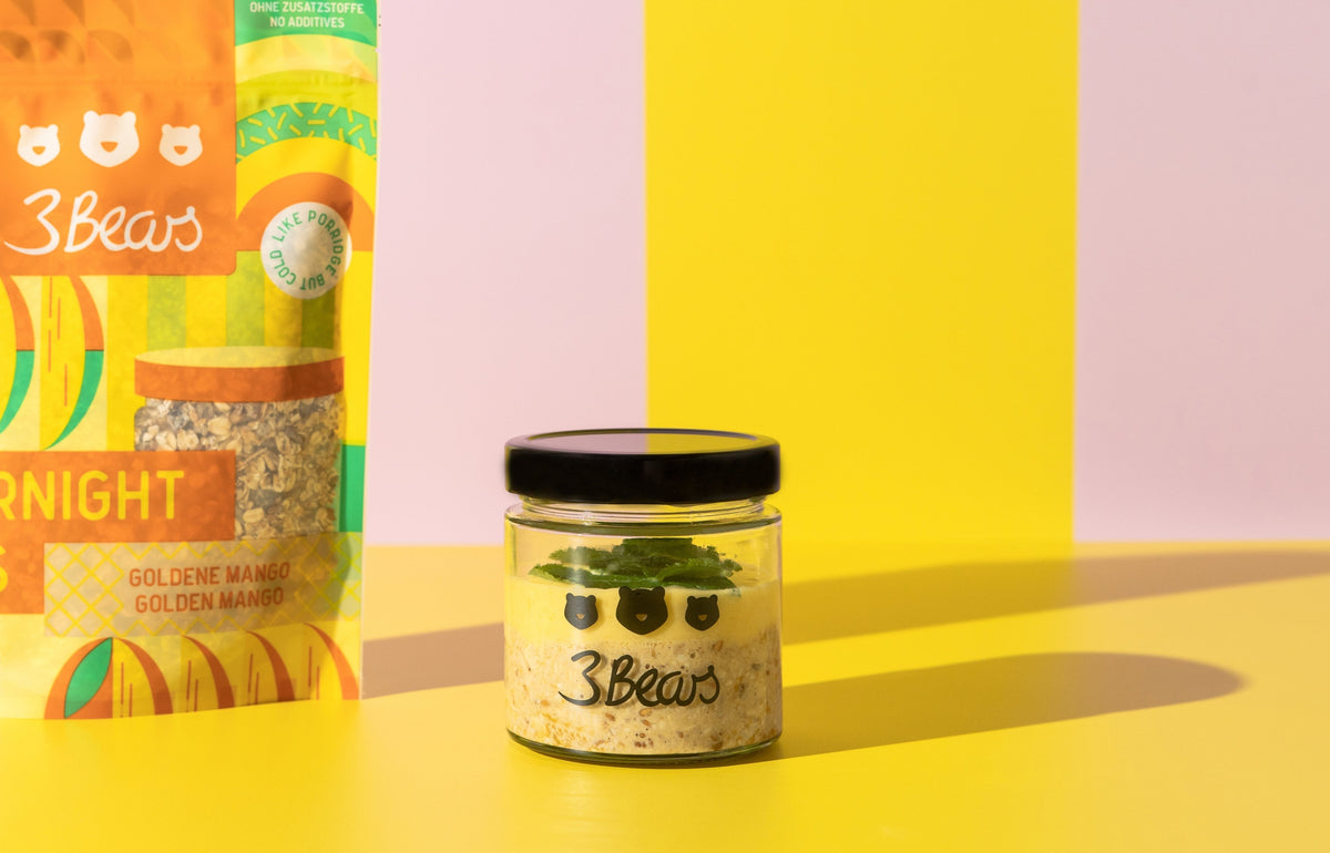 Overnight Oats Mango Lassi Style